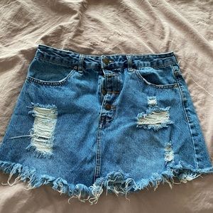 Forever 21 denim frayed skirt